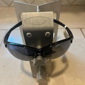 NEW IN BOX Oakley Commit SQ Polished Black Sunglasses with Iridium Lens